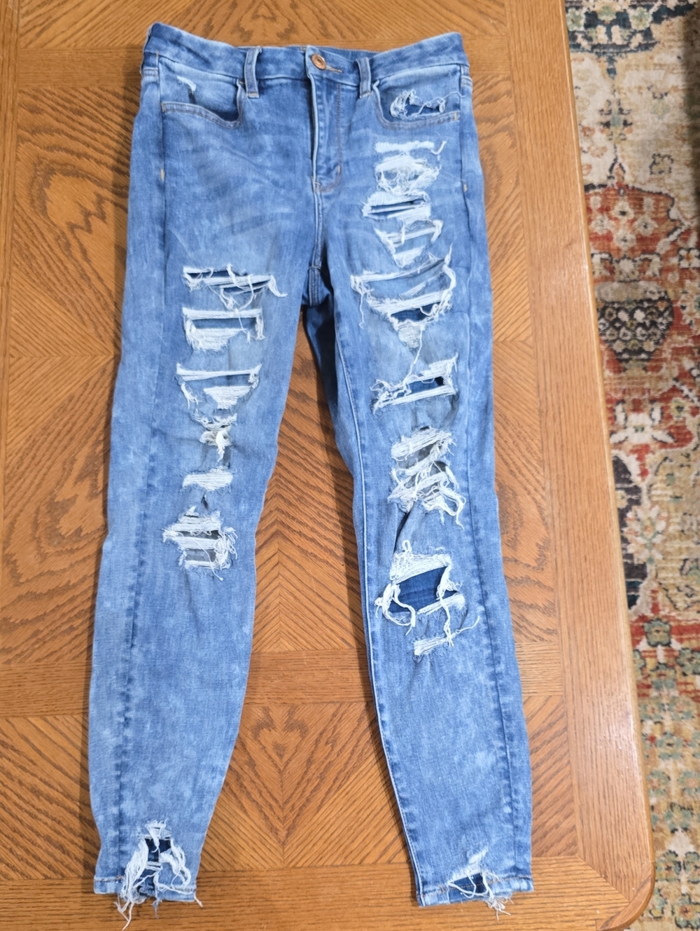American Eagle Ne(x)t Level Stretch Curvy Hi-Rise Distressed Jegging